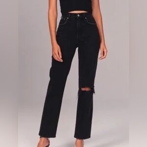 Abercrombie The 90’s straight ultra high rise jeans in black destroy
